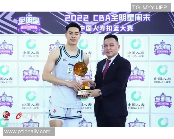 李添荣的成长之路：从平凡少年到杰出领袖的奋斗故事